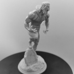 1/24 Scale Resin Figure Model Kit The Vampire Unassembled, Unpainted Model Kit