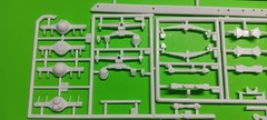 Diamond Reo 1/25 AMT Frame Chassis Front Axle Rear End Truck Tractor Leaf Spring