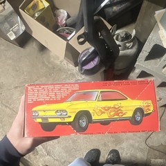 AMT 1969 Corvair Custom Monza 1/25 Scale Model Kit