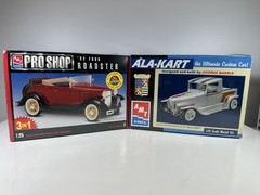 AMT ERTL Ala-Kart and AMT ERTL PROSHOP 32′ Ford Roadster 1:25 Scale BUNDLE