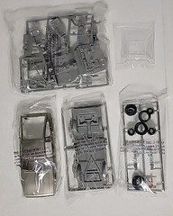 Polar Lights Back to the Future Time Machine Model Kit Snap Together
