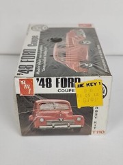 AMT 1948 FORD COUPE FACTORY SEALED SNAP KIT 1/43 SCALE ITEM #T110