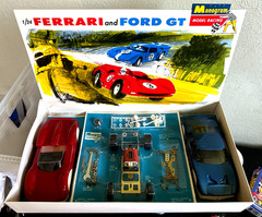 1966 MONOGRAM 1/24 FERRARI 330/P2 + FORD GT TIGER CHASSIS MODEL RACING CAR RARE!