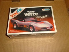 VINTAGE SNAP FIX MODEL KIT CHEVROLET CORVETTE TURBO VETTE NEW SEALED 1980 TX USA