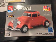 AMT 1934 Ford Street Rod #38405 Model Kit 2 in 1, Nostalgic Series