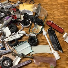 Miscellaneous Model Parts Used Parts Only Almost 2 Pounds