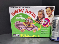 Wacky Races The Compact Pussycat SEALED 1/25 Model Kit Penelope Pitstop MPC