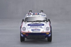 Platz Beemax 24038 1/24 Model Kit Porsche 911 Carrera 953 1984 Paris-Dakar Rally