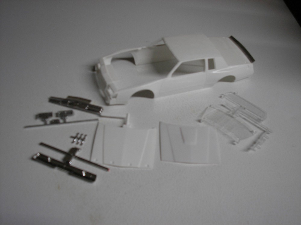 Vintage A 1/24 NASCAR Buick Grand National Regal w/ 2 Hoods 4 Slot Car Body Part