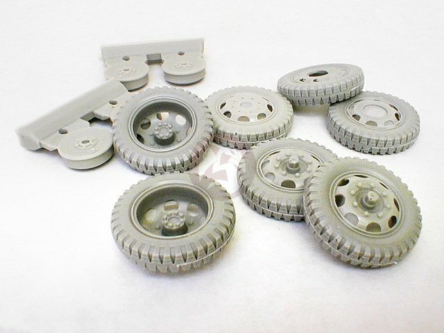 Lead Warrior 1/35 Road Wheels for Opel-Blitz 3.6-3000S 4×2 Truck WWII LW35001A