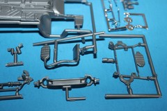 PONTIAC FIERO model kit CHASSIS SUSPENSION PARTS 1/25scale MPC #6309 80s vintage