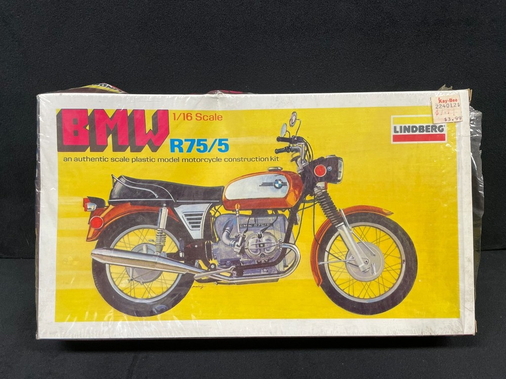 LINDBERG 1976 1/16 MODEL KIT BMW R75/5 2402 MOTORCYCLE SEALED BOX