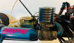 Collectible model racer O.S. car with O.S. Max model engine – unknown condition