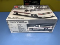 AMT ERTL SILVERADO C-1500 Released in 1989 NEW