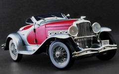 Classic Car Chopped Vintage1959Concept1:18Custom Built24Metal Body12Carousel RED