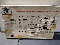 Revell 1961 Chrysler Slant Six Motorized Engine 1/4 Model Kit H-1553 *Incomplete