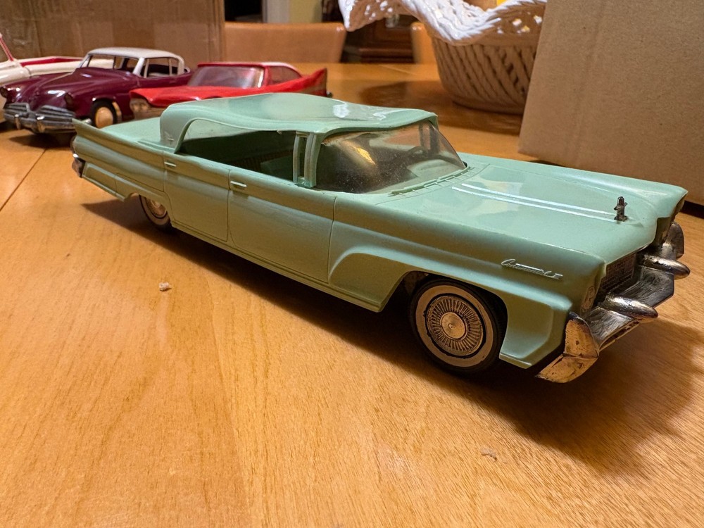 1958 Continental 4-door Hardtop Original Dealer Promo Model Car Lincoln