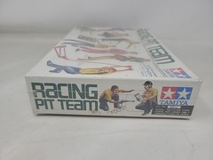 SEALED TAMIYA RACING PIT TEAM / 1/20 Grand Prix Collection #11 / kit No 2011