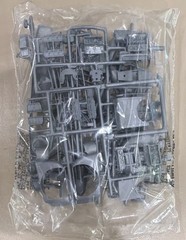 Revell Tony Nancy Plymouth 22 JR Roadster Dragster 1:25 Plastic Kit 85-2302