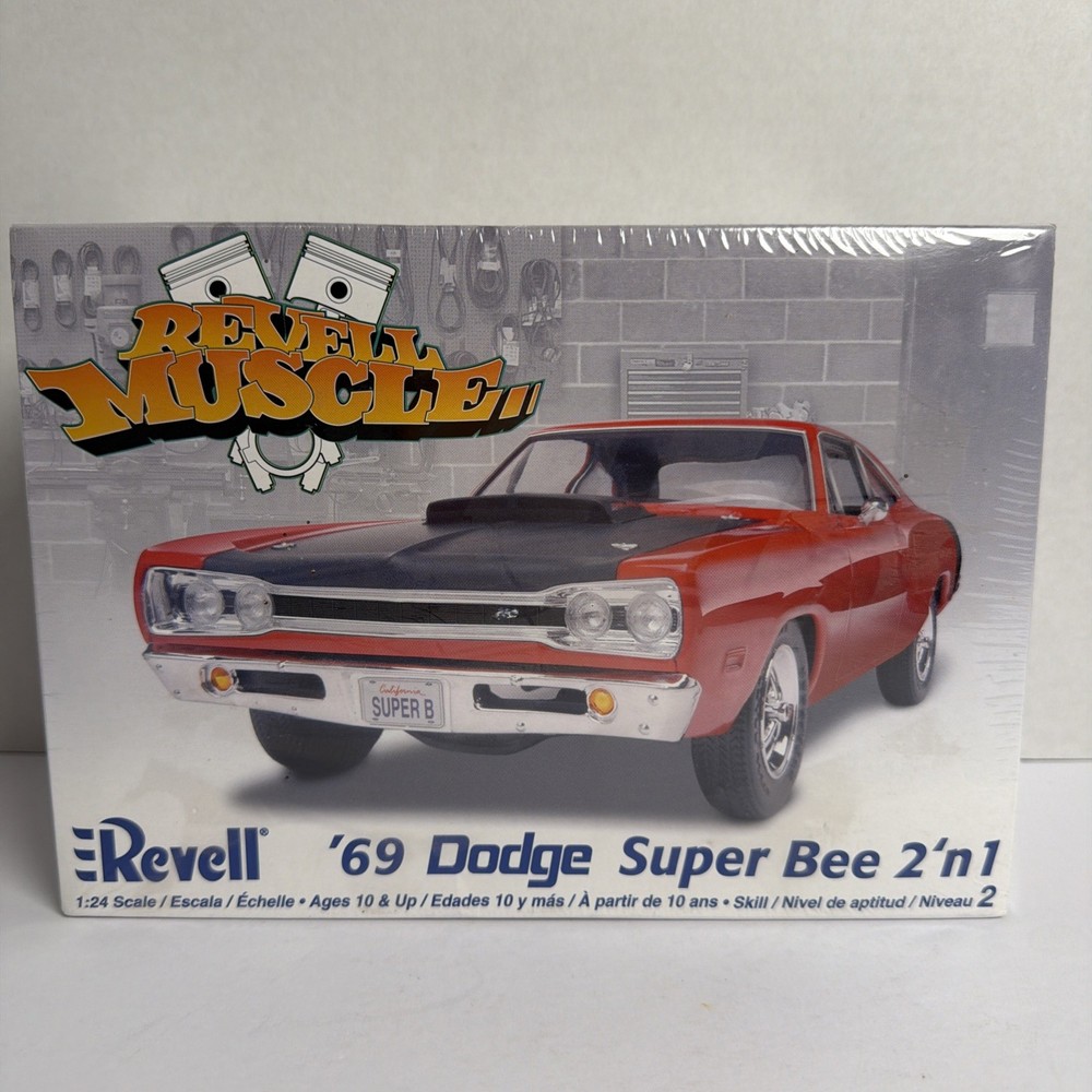 Revell ’69 Dodge Super Bee 2’n1 Muscle Car 1:24 Plastic Model Kit 85-2363
