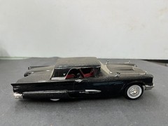C10 AMT 1959 Ford Thunderbird Hardtop Annual built model 1/25 McM.
