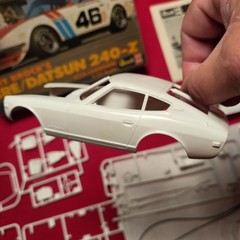 Revell Pete Brock BRE Datsun 260Z H-1402 Model Kit Open Box Partially Started