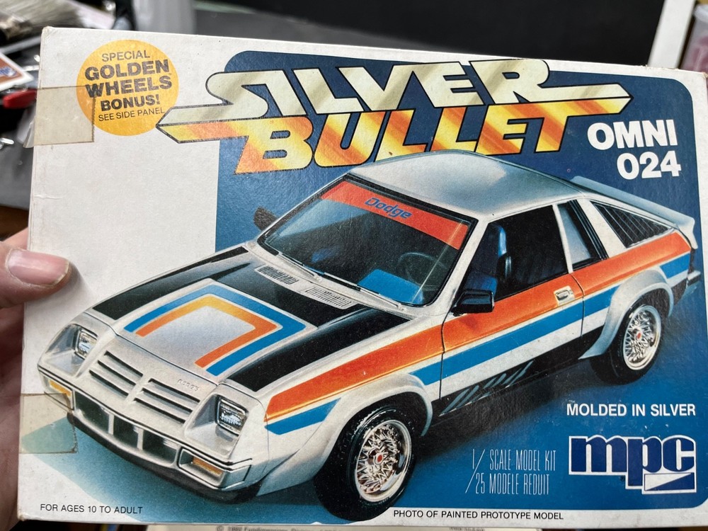 MPC 0710 1980 Silver Bullet Dodge Omni O24 vintage Car Model KIT 1/25 McM Niob