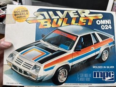 MPC 0710 1980 Silver Bullet Dodge Omni O24 vintage Car Model KIT 1/25 McM Niob