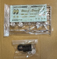 IMAI 1/24 Mooneyes Beetle Cabrio Moon Eyes Cabriolet Plastic Model Kit