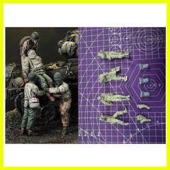 1:35 Resin Model Assembly Kit, GK, Rescue Team of 4 People, Unpainted, Needs …