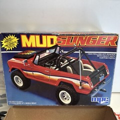 Model Kit Mud Slinger 4×4 Parts lot – Looks to be almost all there
