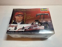 Revell Doug Herbert The Snap-On Top Fuel Dragster 1:25 Scale Kit SEALED
