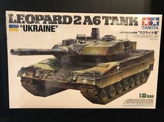 TAMIYA 25207 LEOPARD 2A6 UKRAINE TANK MODEL KIT-NIB-1/35 SCALE