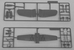 1/72 Vought F4U-1 Corsair Modelist 207265 (Academy 1657) Plastic Model kit