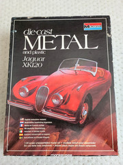 VTG 1979 Monogram 6103 Jaguar XK120 Metal Body Model Kit 1/24