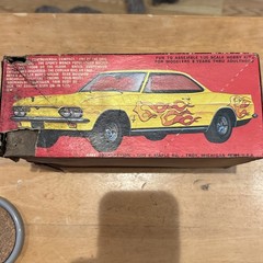 Vintage AMT 1969 Corvair Custom 1/25 Scale Model Kit #T159 Pre-Owned!!