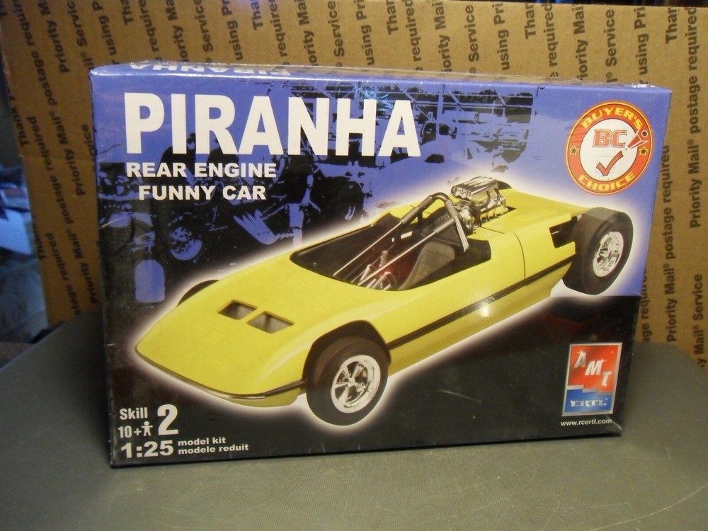 AMT Piranha Funny Car Rear Engine 1/25 Scale SEALED Plastic Model Kit 38176-1HD