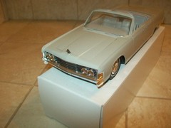 1965 Lincoln Continental Promo Style Model Car 1/25