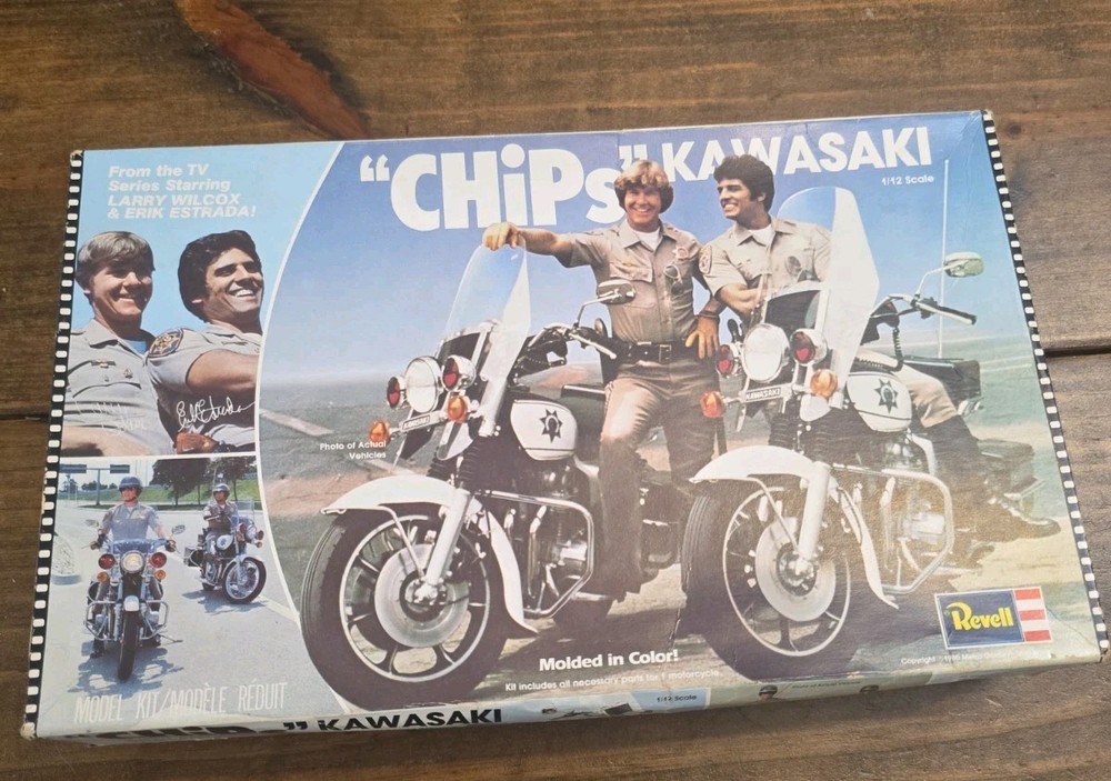 Vintage Revell 7800 Chips Kawasaki Police Motorcycle Incomplete READ!!
