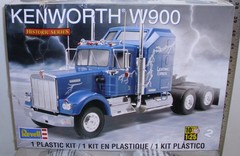 REVELL KENWORTH W900 SEMI TRUCK MODEL KIT 1:25 85-1507