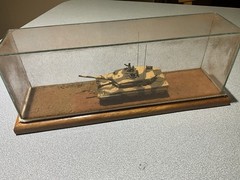 PROFESSIONAL MODEL French AMX-30 Battle Tank VENEZUELA ARMY ACRYLIC / WOODEN BOX