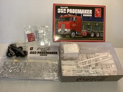 2 AMT 1/25 Peterbilt 352 Pacemaker (Open) & GMC General Truck Tractor (Sealed)