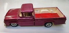 Vintage AMT Pink 1960 Ford F-100 Pickup Truck 1/25 Plastic Model Built/Custom