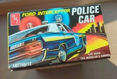 AMT 1/25 1970 Ford Galaxie Interceptor Police Car Sealed Parts PH