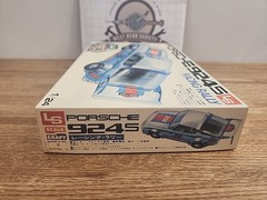 NOS Porsche 924S Racing Rally LS 1:24 Model Kit