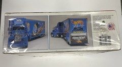 Revell Monogram SnapTite Hot Wheels Race Rig 1:32 NASCAR Truck Trailer Kit NEW