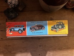 Hubley Model A Victoria Metal Model Car Kit Unassembled Ford MPN 4866
