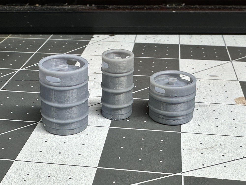 1/25 1/24 3D Resin Beer Kegs For Truck Bed Or Diorama