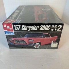 Vintage AMT Ertl ’57 Chrysler 300C Model Kit 1:25 Sealed 120+ Parts Car Hobby