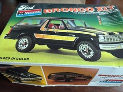 Monogram #2271, 1981 Ford Bronco XLT Model Kit